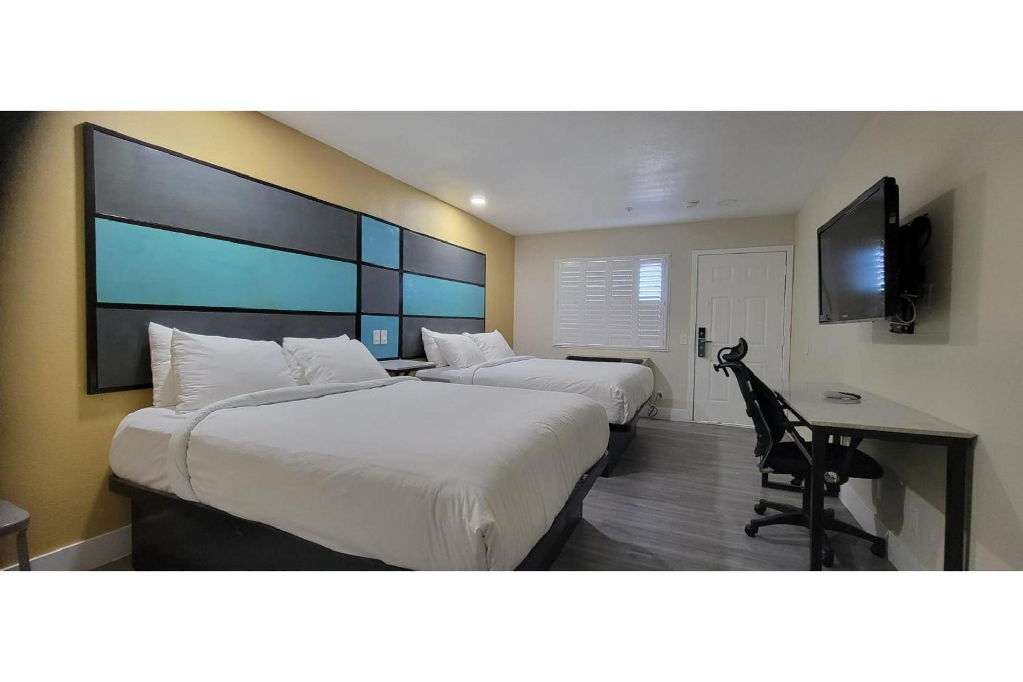 Hotel Avenida Victorville I 15 Dış mekan fotoğraf