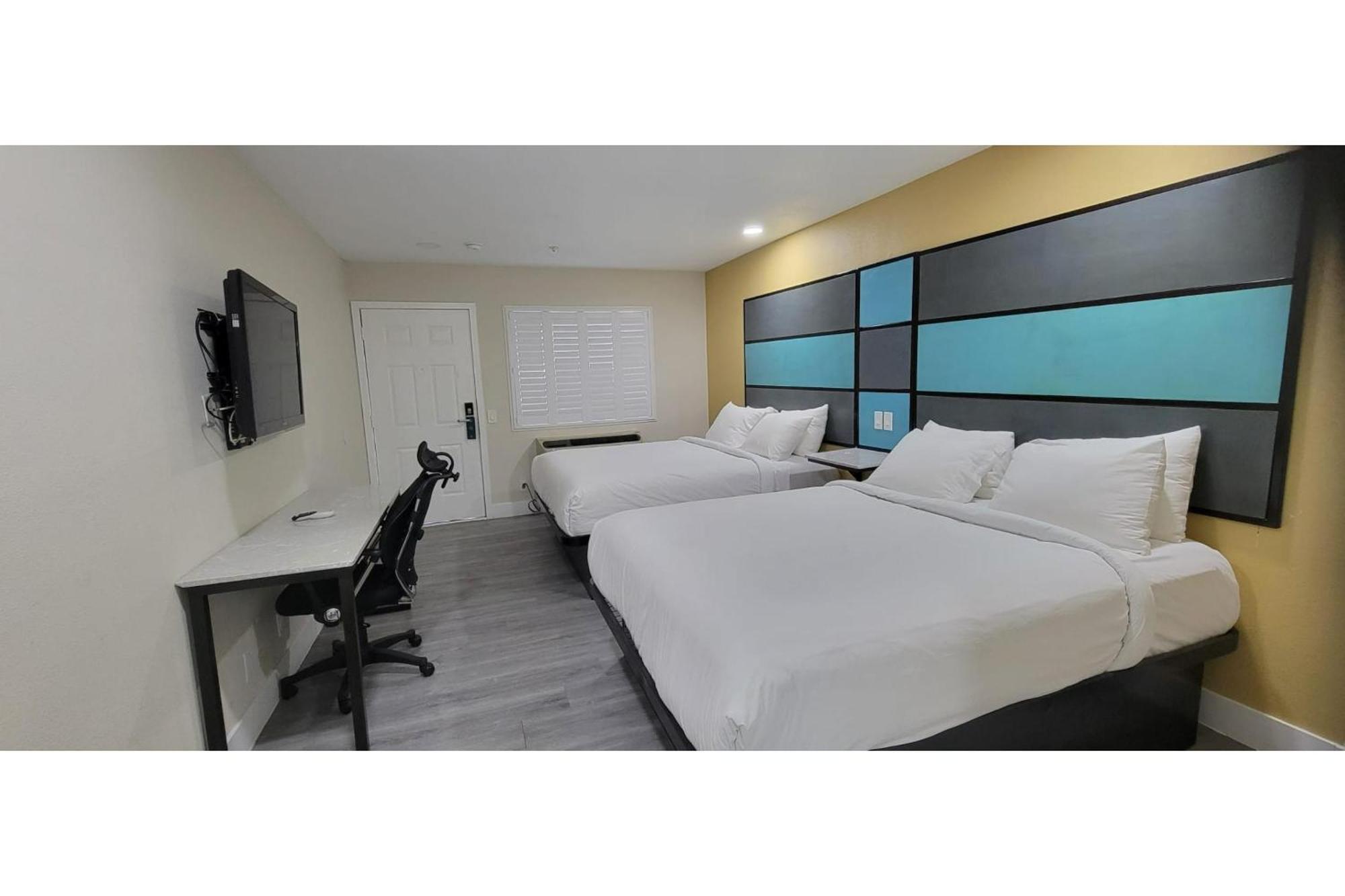 Hotel Avenida Victorville I 15 Dış mekan fotoğraf