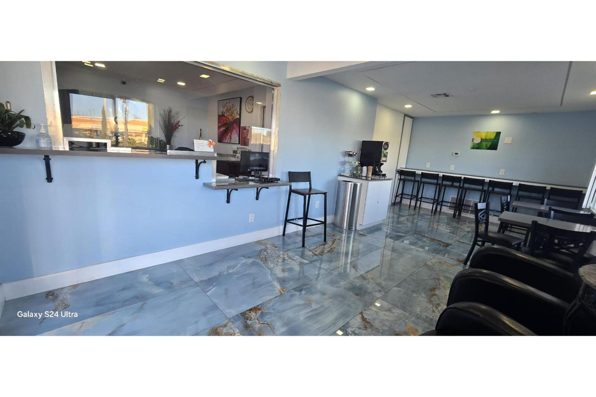 Hotel Avenida Victorville I 15 Dış mekan fotoğraf