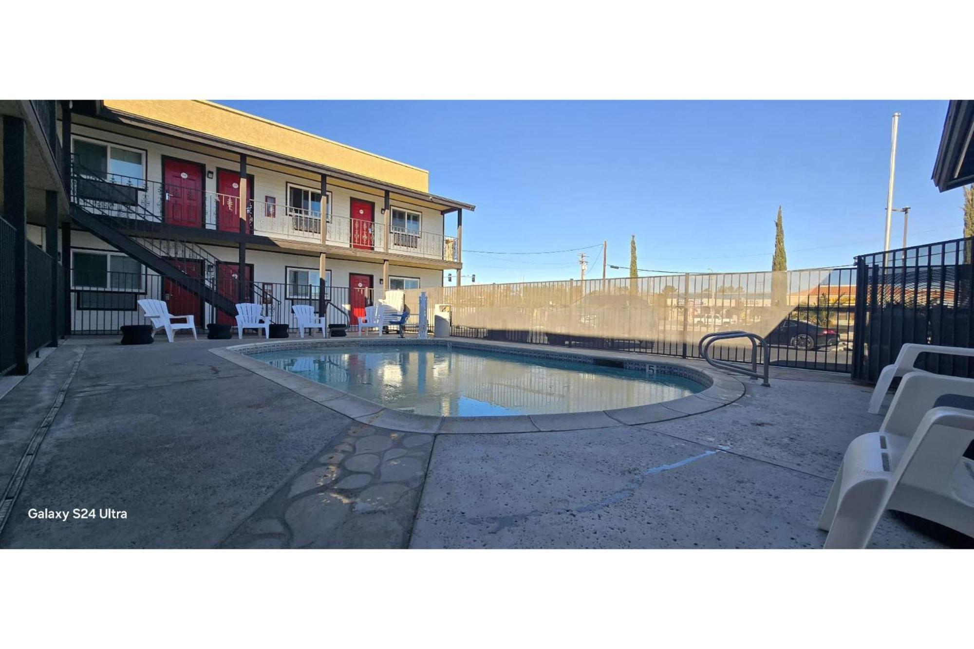 Hotel Avenida Victorville I 15 Dış mekan fotoğraf