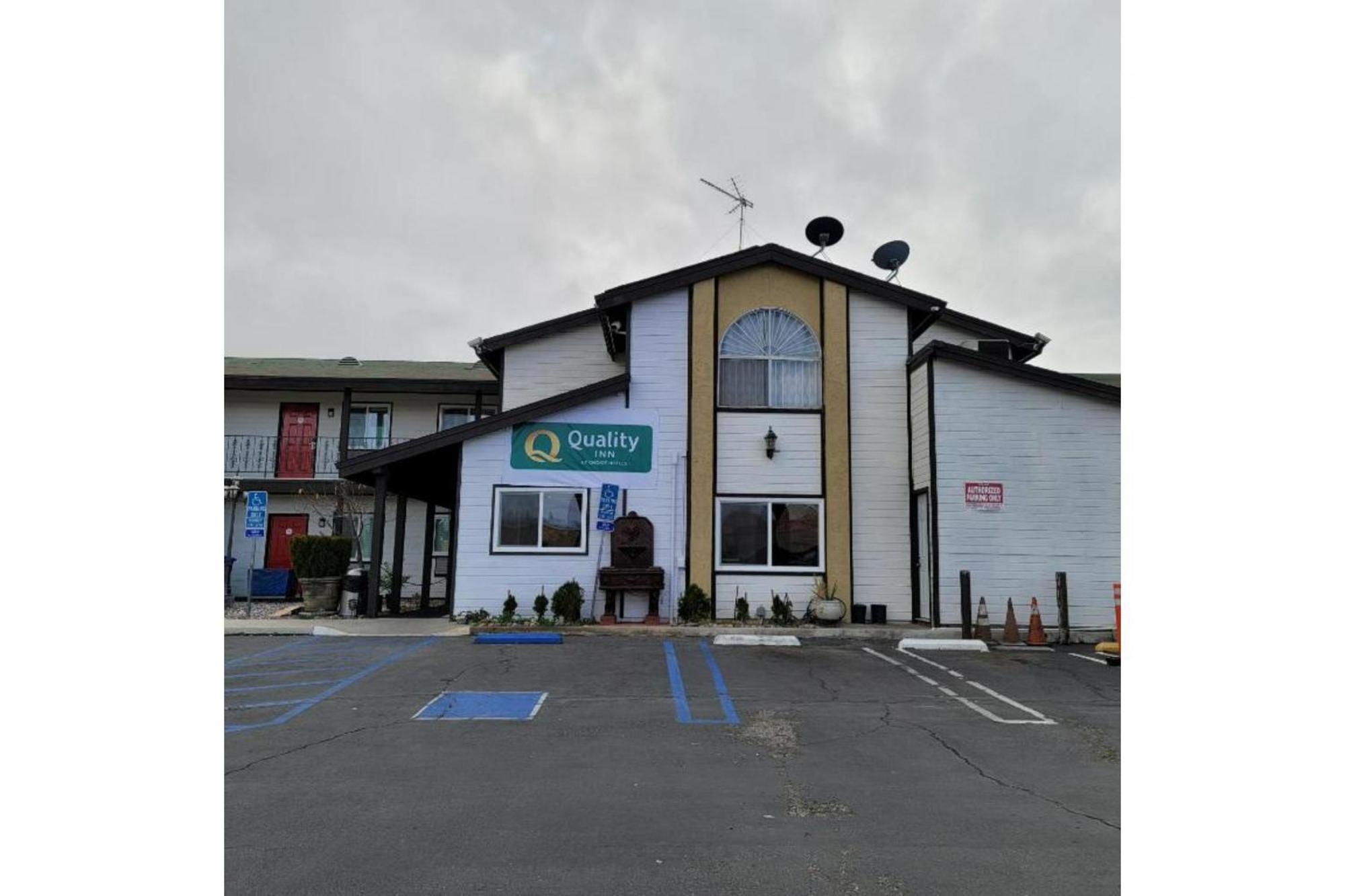 Hotel Avenida Victorville I 15 Dış mekan fotoğraf